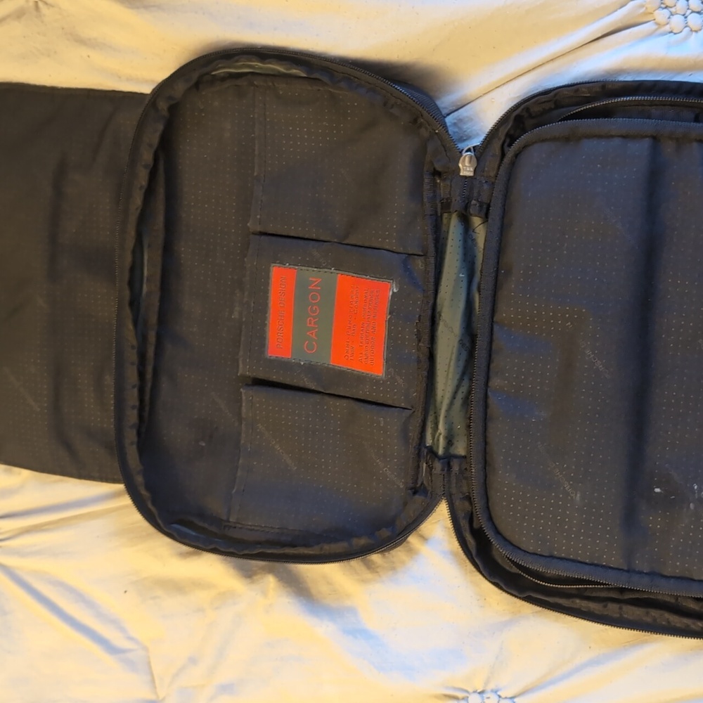 Porsche Design Shaving/Medical Kit - Picture 2 of 2